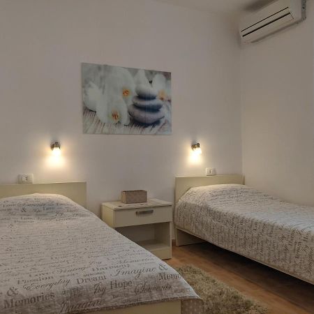 Apartamento Mirjana & Ivo Makarska Exterior foto