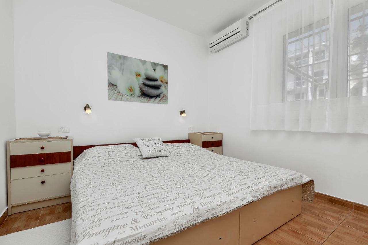 Apartamento Mirjana & Ivo Makarska Exterior foto
